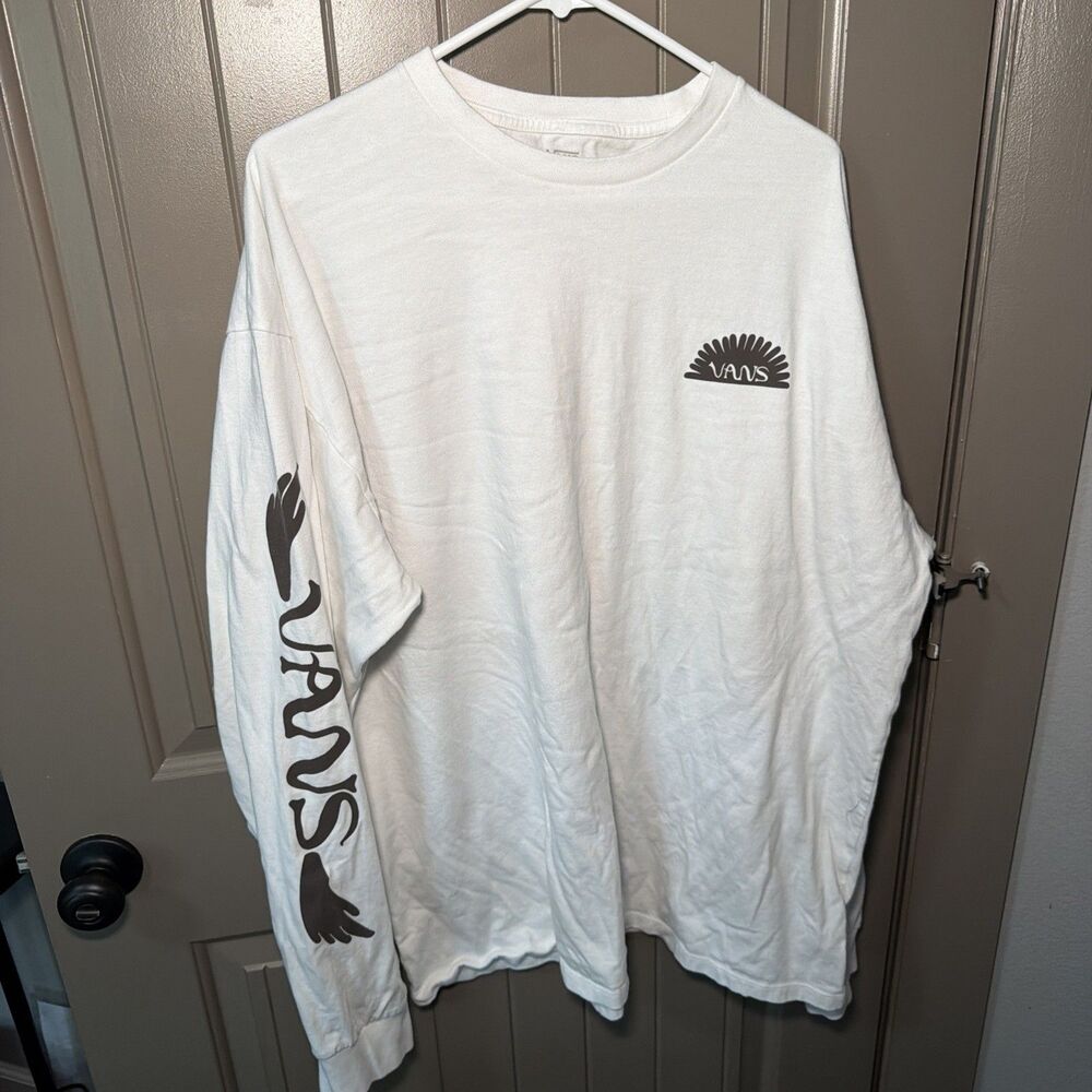 Vans  Long Sleeve T-Shirt Classit Fit Mens Sz XXL White Graphic T